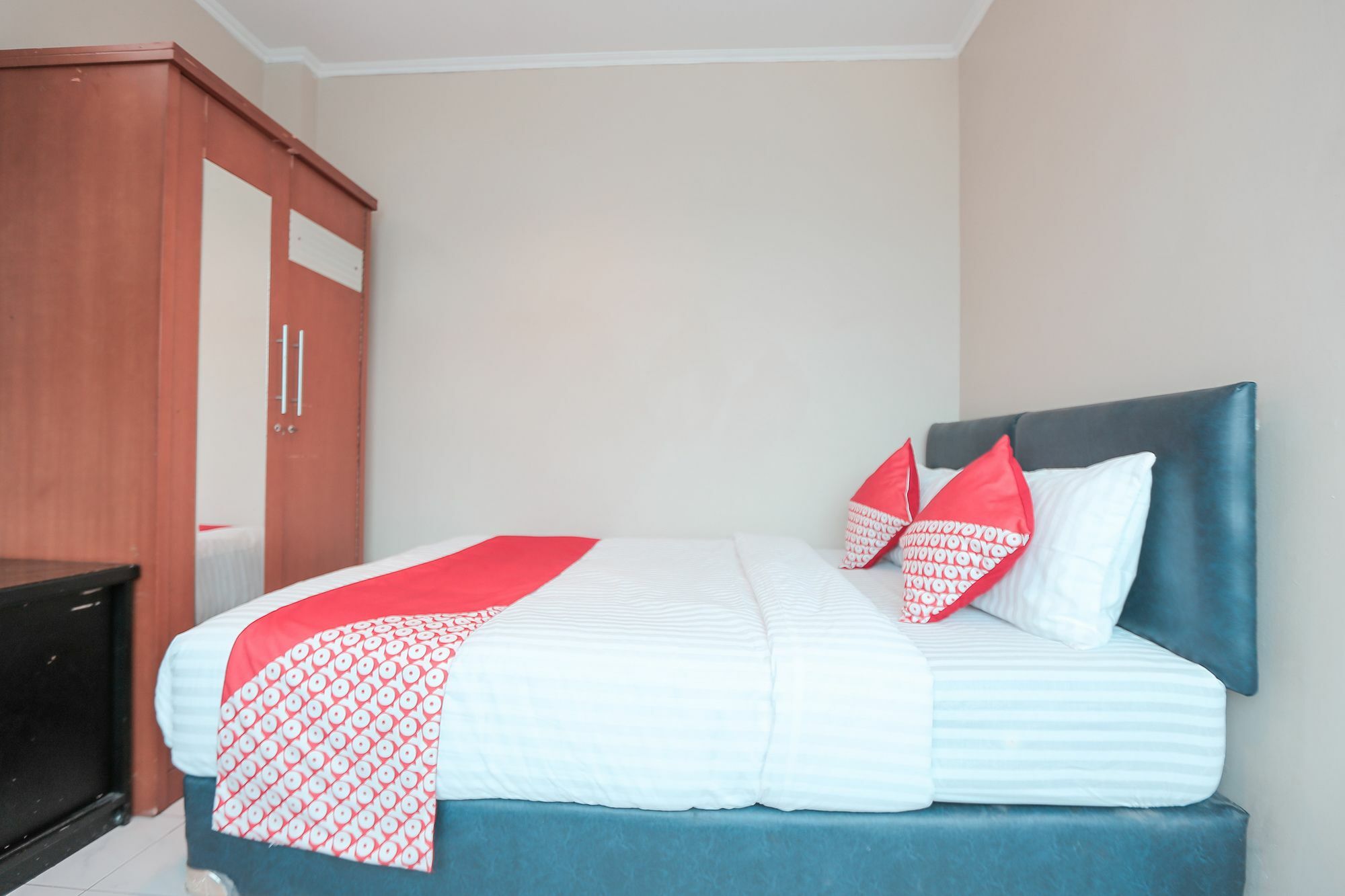 Oyo 117 Blueberry Homestay Jakarta Exterior foto